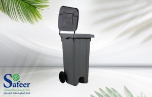 حاوية قمامة رصاصي