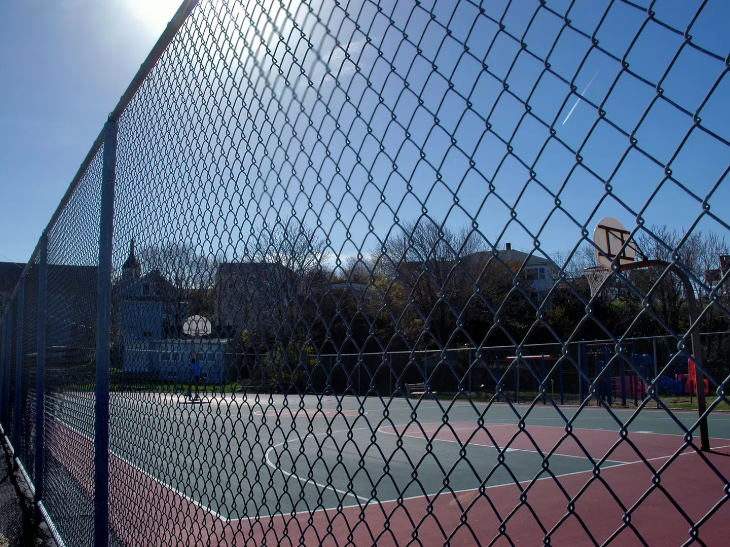 اسوار الحماية